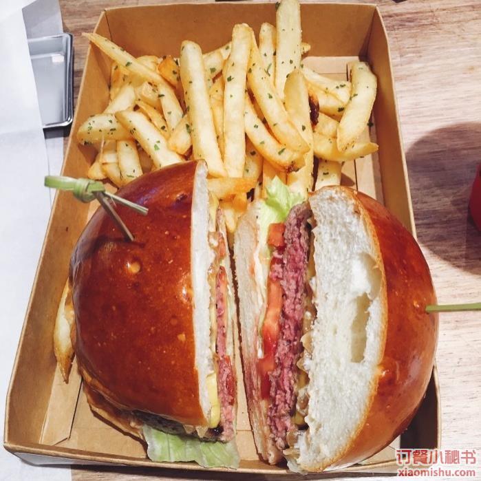 安格斯牛肉汉堡