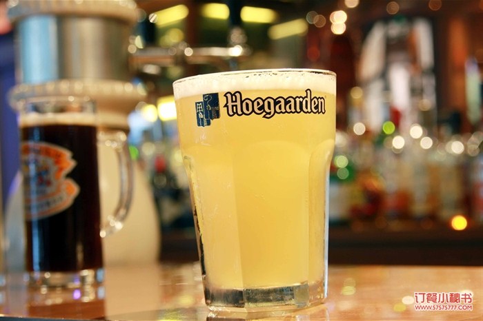 白啤酒,外滩啤酒总汇有机私房菜 黄浦店 白啤酒价格【上海好吃正宗的白啤酒哪里吃】订餐小秘书